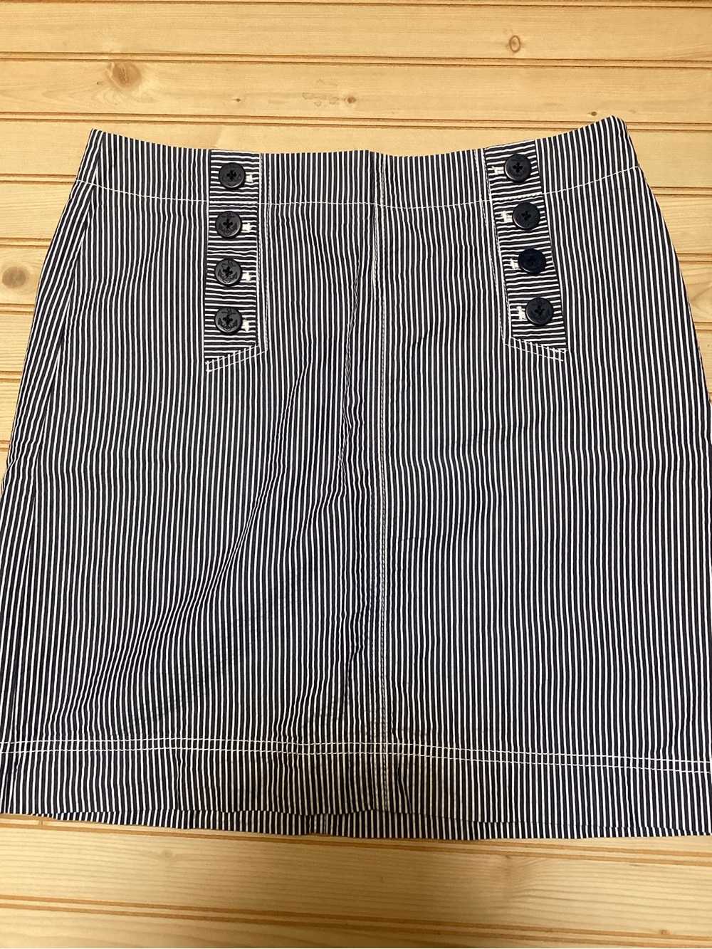 Talbot Classic Navy White Seersucker Cotton Striped Nautical Button-Accent Skirt